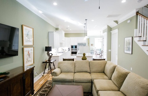 Historic District - North House | Plunge Pool and Parking, 3 Stories in Historic Downtown by Lucky Savannah