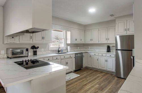 Douglas Cottage | Pond View, Fishing, Bbq, Fireplace, and More
