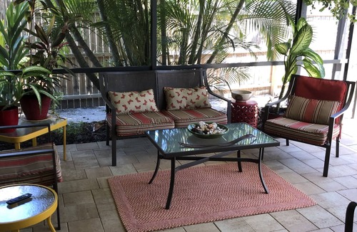Lake Sarasota House | Pool home in Sarasota, city of Siesta Key beaches