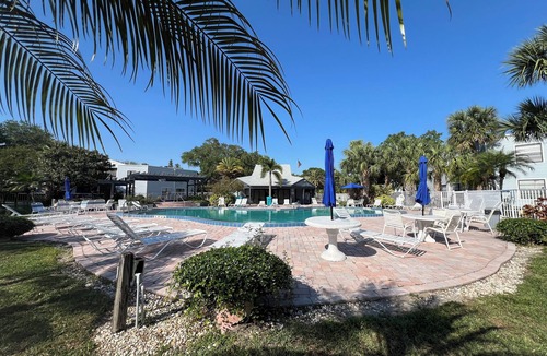 Ventura Condo | Pool, hot tub, golf, tennis, fitness center, WIFI, 1st Floor condo