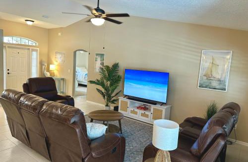 Sebastian Highlands House | Pool Retreat & Minutes to Beach