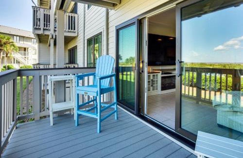 Beachwalk House | Poolside Fun & Ocean Strolls: Harbor Island Haven!