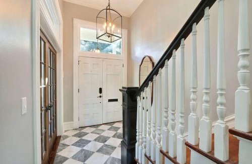 Savannah Victorian District House | Premium Home Victorian District