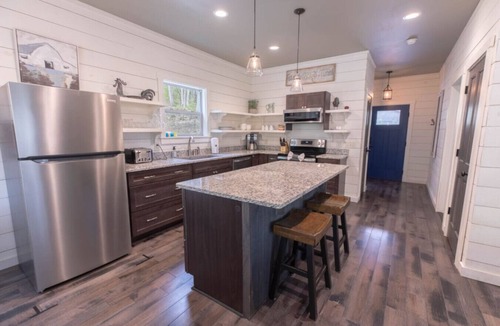 Highlands Cottage | PRICE DROP! New Lower Rates Just for Spring