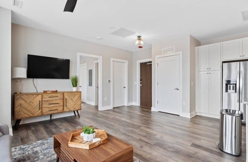 Fuquay-Varina Condo | Prime Downtown Fuquay Condo - Walk to Dining & Breweries - Free Parking