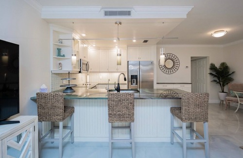 Jog Road Condo | Pristine Beach Hideaway steps from the Beach in Delray Beach