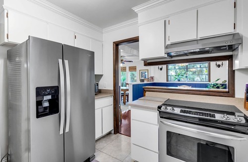 North Forest Beach House | Private 3/bd 2/Ba home, Quiet, stroll 500' to the semi private beach.🐬