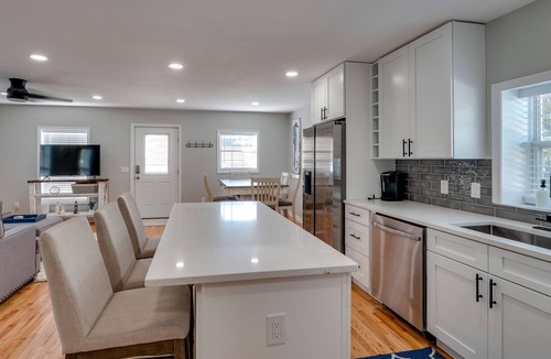 Tybee Island House | Private Heated Pool - 1 Block from the Beach!