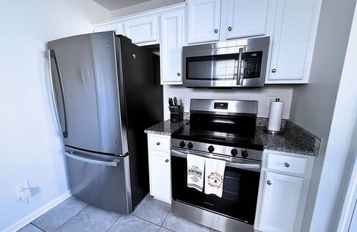 Charlotte House | Private Home - Minutes from UNCC & Uptown