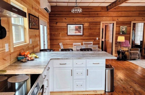 Monteagle Cabin | Private Luxury Cabin in Monteagle