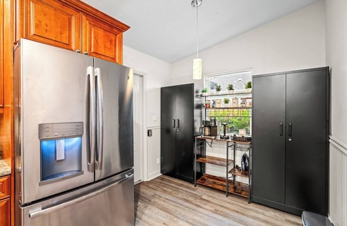 Tropic Palms House | Private Luxury Retreat in Delray Beach – Spacious 3BR Coastal Haven