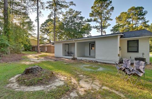 Cheraw Apartment | Private Patio: Apt 6 Mi to Cheraw State Park!