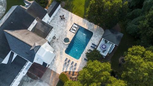 Gainesville House | Private Resort - Lake Lanier Paradise