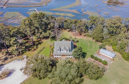 Saint Helena Island House | Private Retreat on Deep Water overlooking Jenkins Creek
