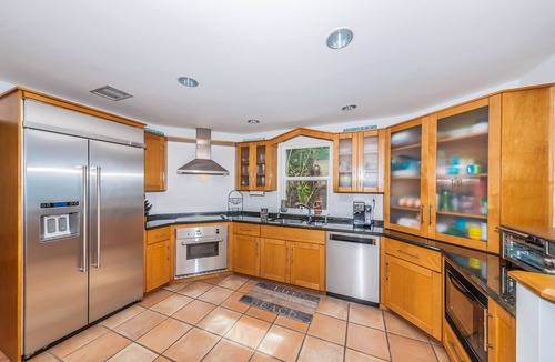 Sunset Beach House | 🌴PRIVATE SINGLE FAMILY Beach Hse-Direct Bchfront 🌴STUNNING🌴