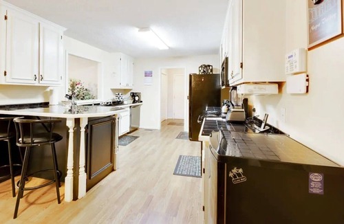 Watkinsville House | Private Spacious Getaway Near the Heart of Athens!