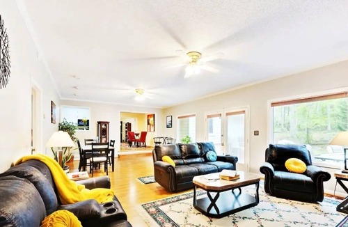 Watkinsville House | Private Spacious Getaway Near the Heart of Athens!