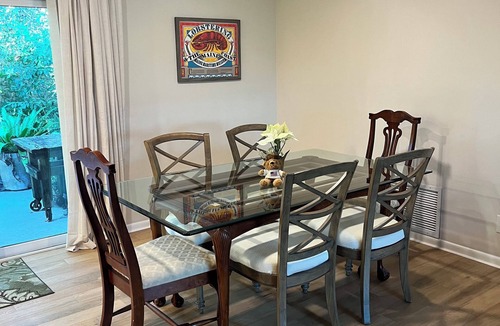 Dolphin's Cove House | Quaint 2-bedroom house on the boulevard within pleasant Ponte Vedra