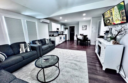 Port Royal House | Quality Home Port Royal. Pets are allowed