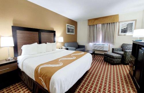 Marion Hotel | Quality Inn & Suites Marion
