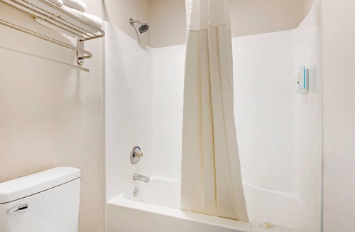Orangeburg Hotel | Quality Inn & Suites Orangeburg