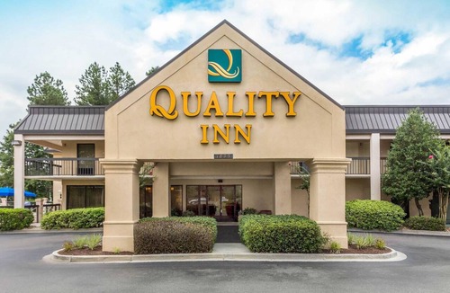 Walterboro Hotel | Quality Inn Walterboro I-95