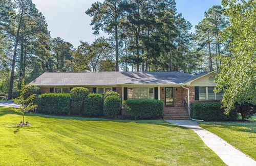 Forest Acres House | Quick Drive To Ft. Jackson, King, Full Bath,