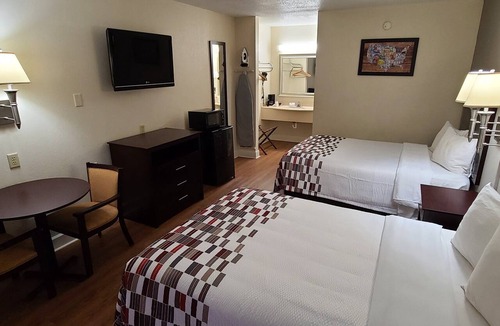 Tifton Hotel | Red Roof Inn Tifton
