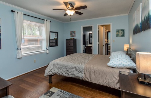 Sebastian Highlands House | 🍹🌞 Relax In Paradise! Fenced, Wi-Fi, TV, Near Beaches, Boat Parking!