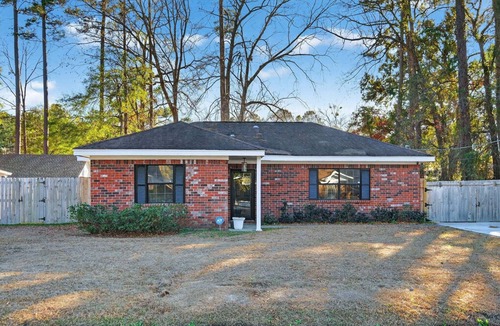 Pooler House | Relax In Pooler Modern 3br Huge Yard 3 Bedroom Home