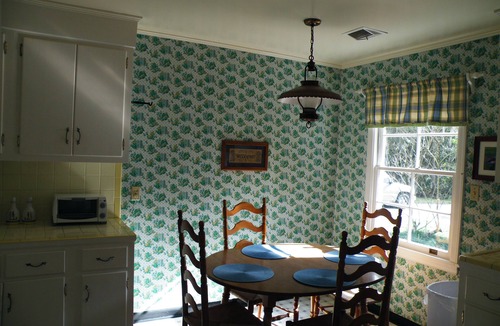 Woodbine House | Relax on the Screened Porch or Enjoy the Nearby Area Attractions
