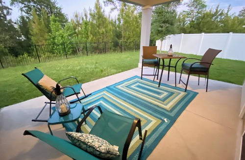 Northside House | Relax with the whole family at this peaceful place to stay. n