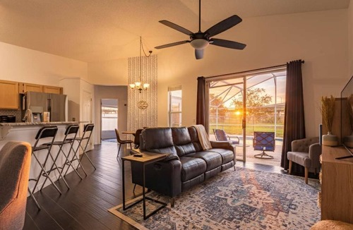 Orlando House | ‼️Relaxing East Orlando Retreat w/Private Pool