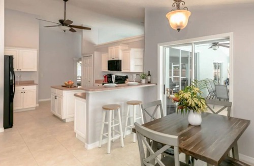 Sebastian Highlands House | ☆☀︎❀Relaxing Heated Pool!Beautiful Patio,Pet Friendly,Fenced Area, Near Beaches!
