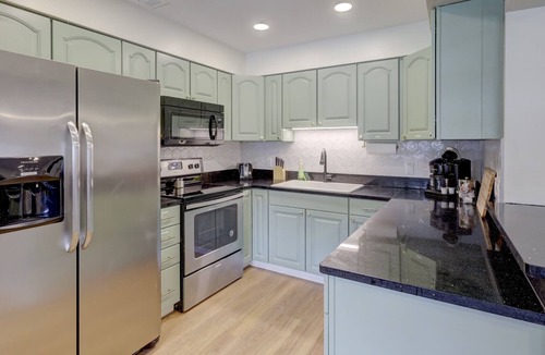 Sun Bay South House | Relaxing South Tampa Home w/ PRIVATE POOL!