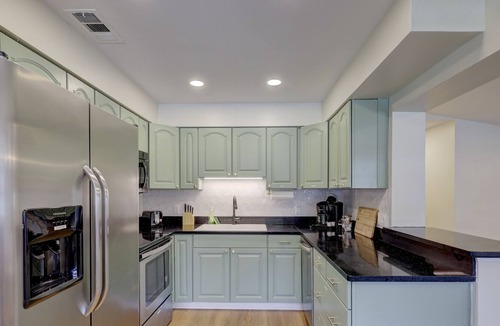 Sun Bay South House | Relaxing South Tampa Home w/ PRIVATE POOL!