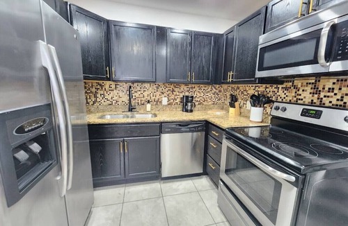 Northwest Orlando House | Renovated College Park 3/2 Sleeps10 close to WP
