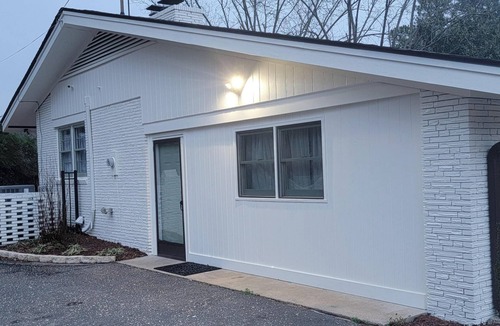 Goldsboro Apartment | Renovated Suite with 1 queen bed and a Twin. Kitchen & bath for your privacy.