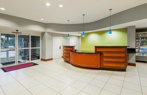 Airport North Hotel | Residence Inn Orlando Airport