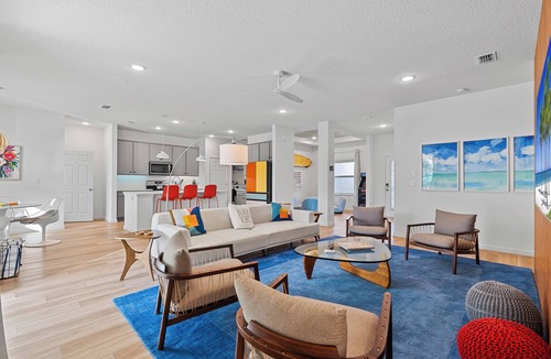 Port Saint Lucie House | Resort-Style Modern Retreat Pet Friendly