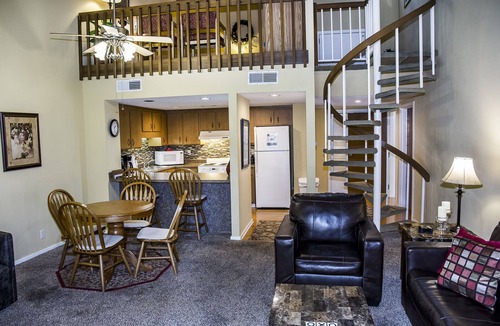 Fairfield Glade Villa | 🌄Resort Vacations at Fairfield Glade TN Golf Villa with two bedrooms + loft, has 6 beds!