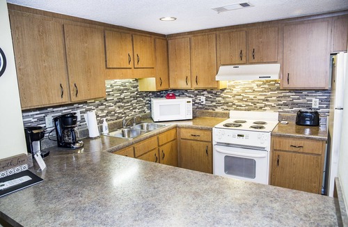 Fairfield Glade Villa | 🌄Resort Vacations at Fairfield Glade TN Golf Villa with two bedrooms + loft, has 6 beds!