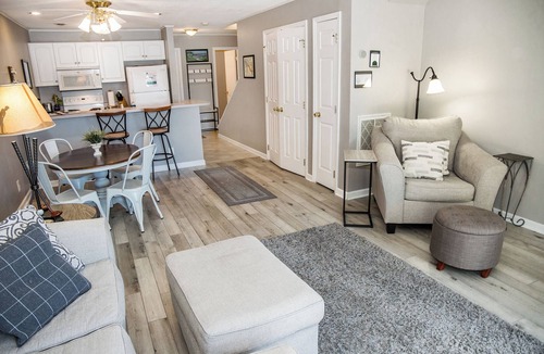 Fairfield Glade Condo | 🌄Resort Vacations at Fairfield Glade TN 2 bedroom Condo with Gorgeous Lake Front