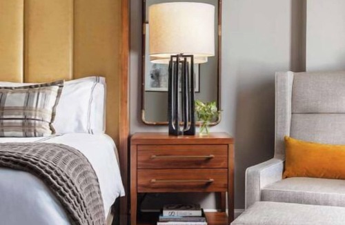 Braselton Hotel | Restful King Suite Surrounded by Vineyards in Braselton Countryside