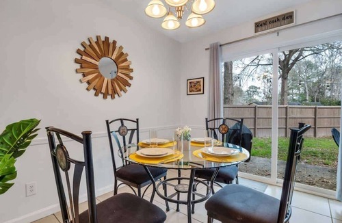 Richmond Hill House | Restful Oasis