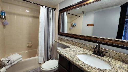 River Ranch Apartment | River Ranch Getaway! First Floor, Steps to Pool! 136
