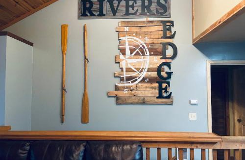 Cullowhee Ski Chalet | Rivers Edge Near WCU Fire Pit Hot Tub Game Room