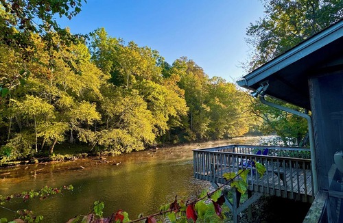 Hayesville Cottage | River’s Edge Retreat: Amazing Views, Screen Porch, Decks, Grill, Fish, One Floor