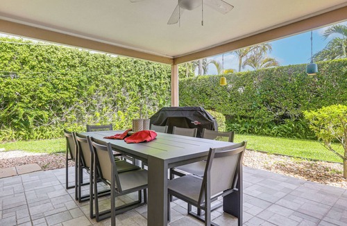 Singer Island House | Riviera Beach Vacation Home w/Pool: Walk to Beach