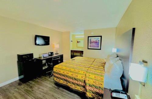 Arcadia Hotel | Rodeway Inn Expo Center